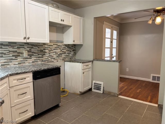 1819 Maywood Road, South Euclid, OH 44121