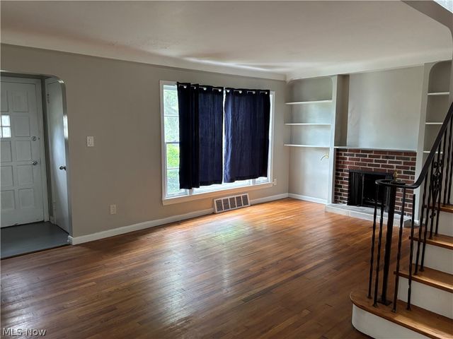 1819 Maywood Road, South Euclid, OH 44121