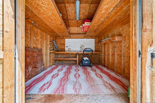 259 Strasbourg St, Castroville, TX 78009