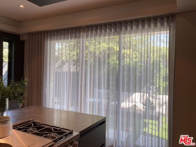 1625 18th Street, Manhattan Beach, CA 90266