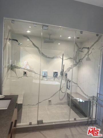 1625 18th Street, Manhattan Beach, CA 90266