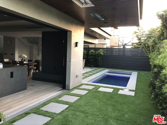 1625 18th Street, Manhattan Beach, CA 90266