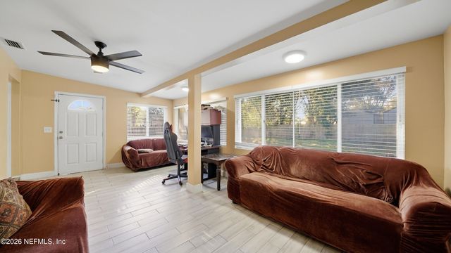 2238 LIGUSTRUM Road, Jacksonville, FL 32211