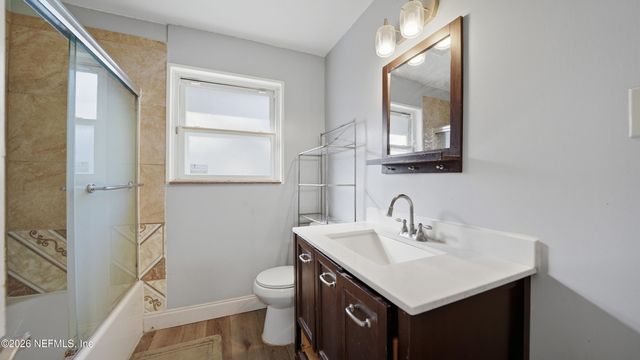 2238 LIGUSTRUM Road, Jacksonville, FL 32211