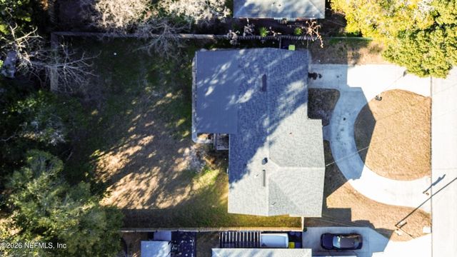 2238 LIGUSTRUM Road, Jacksonville, FL 32211