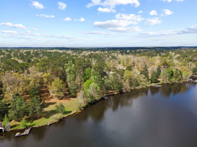 466 Galahad Loop, Woodville, TX 75979