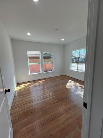 2316 Gentry Street 1, Houston, TX 77009