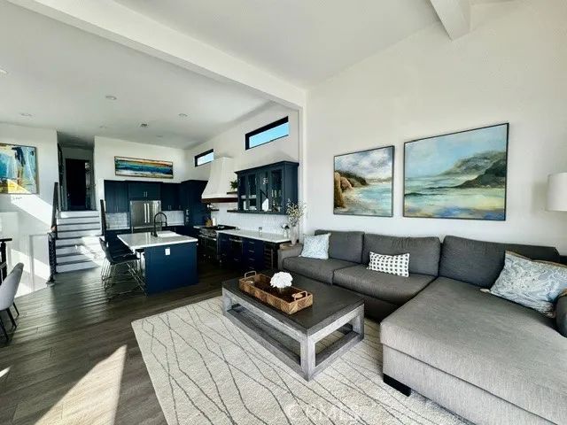 55 Palm Beach Court, Dana Point, CA 92629