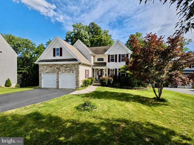 712 CARRIAGE, Aston, PA 19014