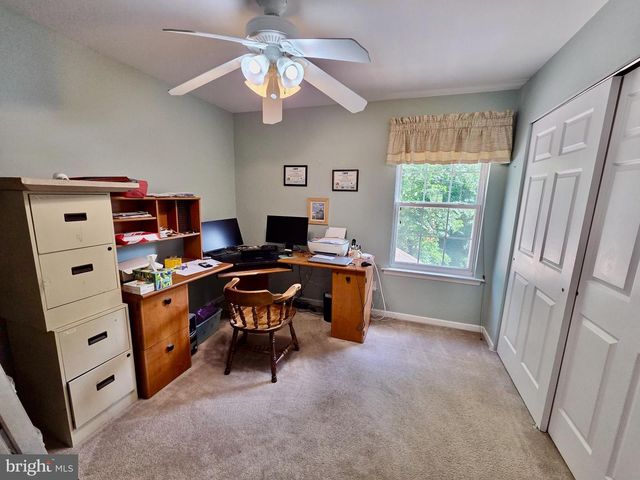 712 CARRIAGE, Aston, PA 19014