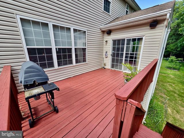 712 CARRIAGE, Aston, PA 19014