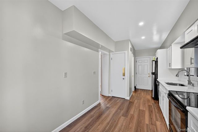 171 West Street, Newburgh, NY 12550