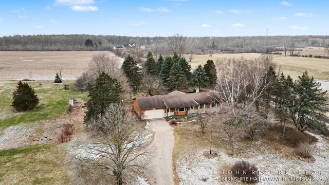4616 84th Street SE, Caledonia, MI 49316