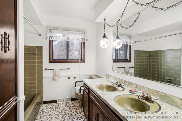 4616 84th Street SE, Caledonia, MI 49316