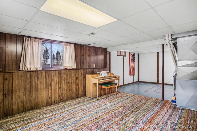 4616 84th Street SE, Caledonia, MI 49316