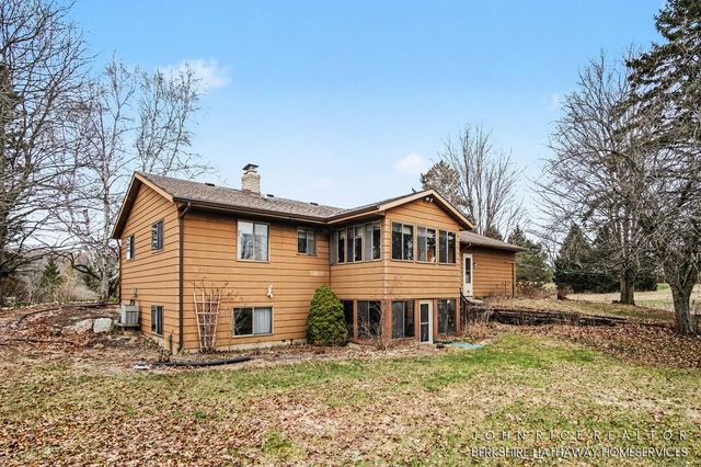 4616 84th Street SE, Caledonia, MI 49316