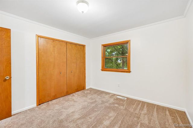 1397 Flamingo Street, Wixom, MI 48393