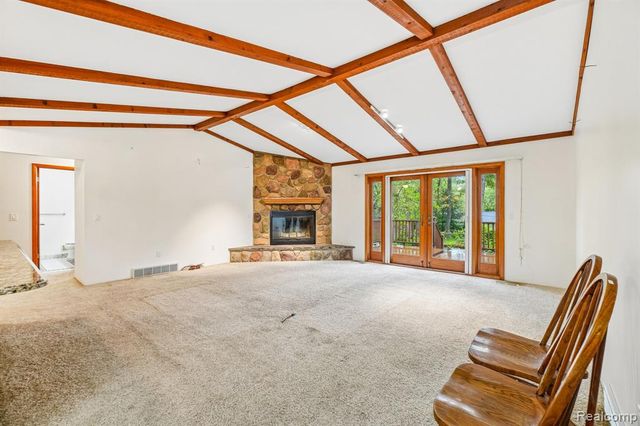 1397 Flamingo Street, Wixom, MI 48393