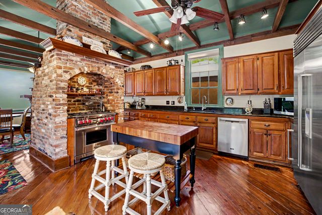 141 Greenville Street, Newnan, GA 30263