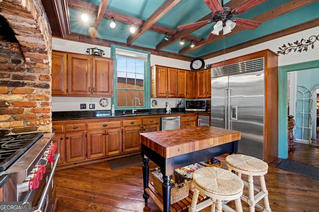141 Greenville Street, Newnan, GA 30263