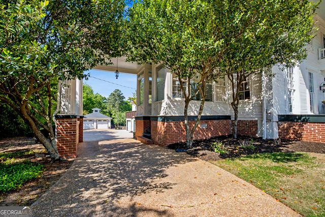 141 Greenville Street, Newnan, GA 30263