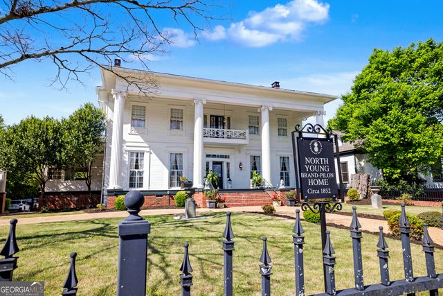 141 Greenville Street, Newnan, GA 30263