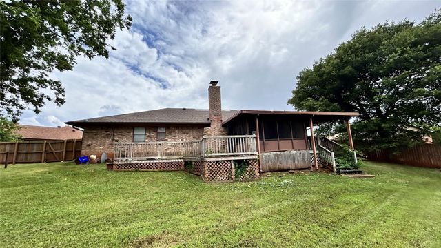 6216 Cloverlawn Court, Oklahoma City, OK 73135
