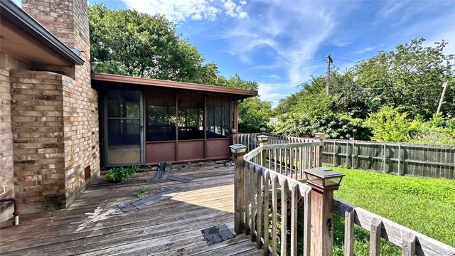 6216 Cloverlawn Court, Oklahoma City, OK 73135