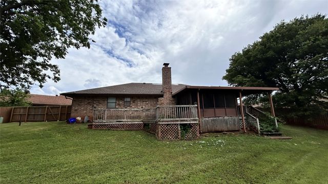 6216 Cloverlawn Court, Oklahoma City, OK 73135