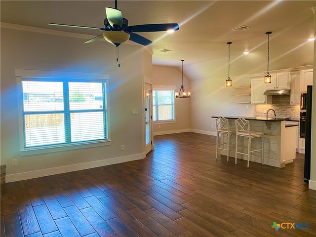 2705 Crystal Ann Drive, Temple, TX 76502