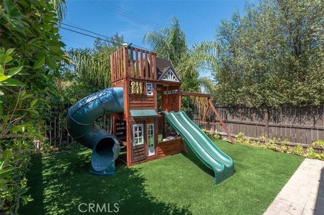 18005 Bullock, Encino (los Angeles), CA 91316