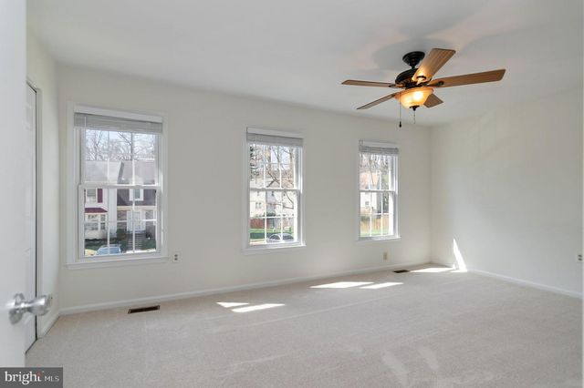 4445 HOLLY AVE, Fairfax, VA 22030