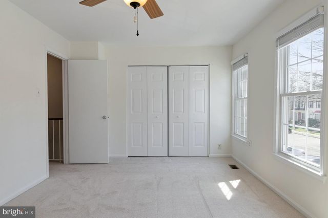 4445 HOLLY AVE, Fairfax, VA 22030