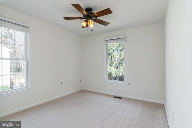 4445 HOLLY AVE, Fairfax, VA 22030