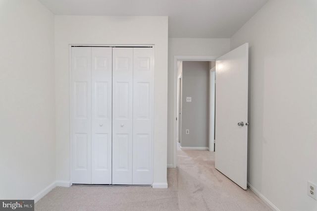 4445 HOLLY AVE, Fairfax, VA 22030