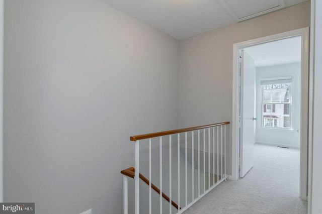 4445 HOLLY AVE, Fairfax, VA 22030