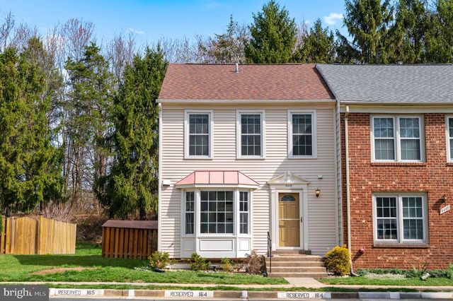 4445 HOLLY AVE, Fairfax, VA 22030