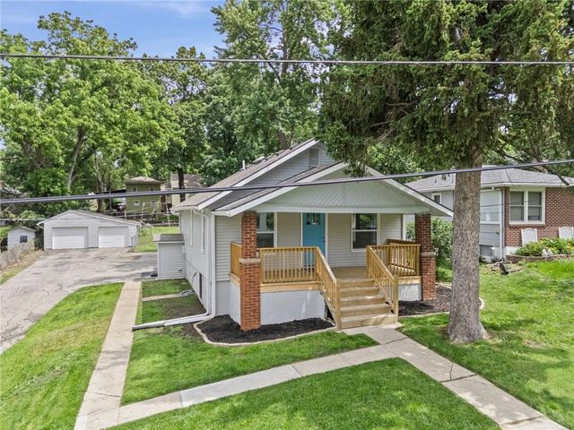 4614 Waverly Avenue, Kansas City, KS 66104