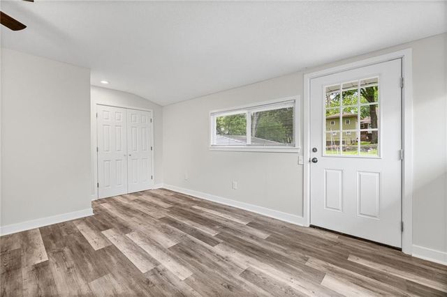 4614 Waverly Avenue, Kansas City, KS 66104