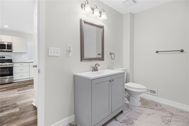 4614 Waverly Avenue, Kansas City, KS 66104