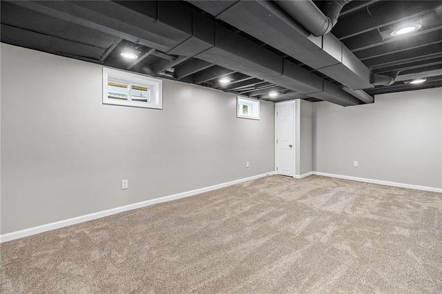 4614 Waverly Avenue, Kansas City, KS 66104