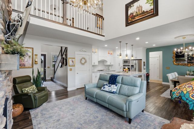 864 S 100 E, Salem, UT 84653