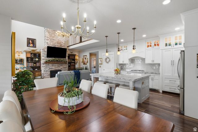 864 S 100 E, Salem, UT 84653
