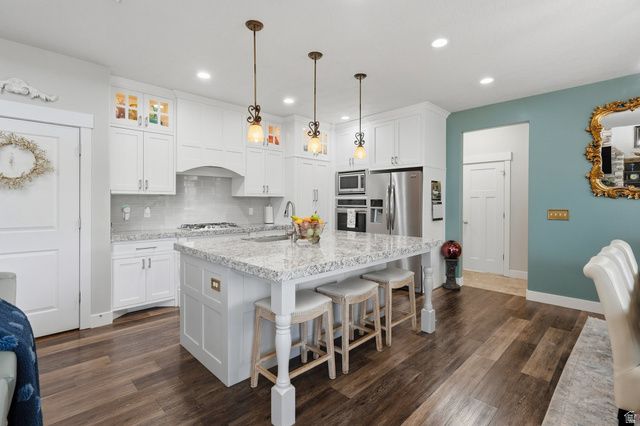 864 S 100 E, Salem, UT 84653