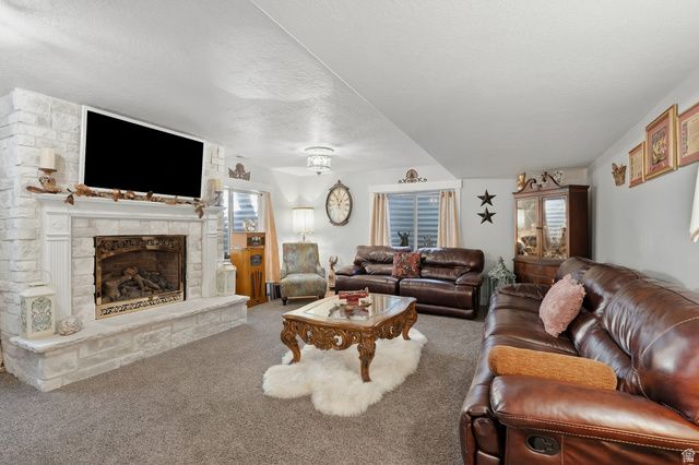 864 S 100 E, Salem, UT 84653