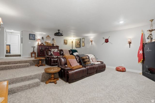 864 S 100 E, Salem, UT 84653