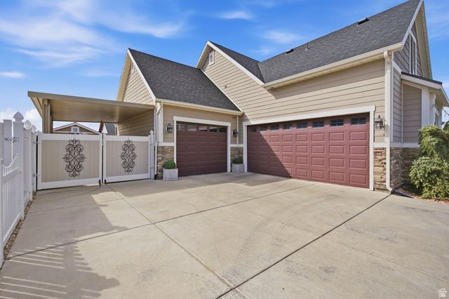 864 S 100 E, Salem, UT 84653