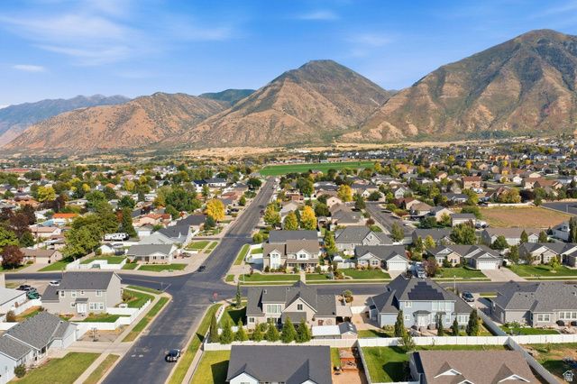 864 S 100 E, Salem, UT 84653