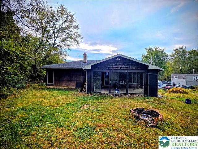 205 Lehigh Street, Catasauqua Boro, PA 18032