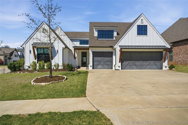 2244 W Decatur Street, Broken Arrow, OK 74011